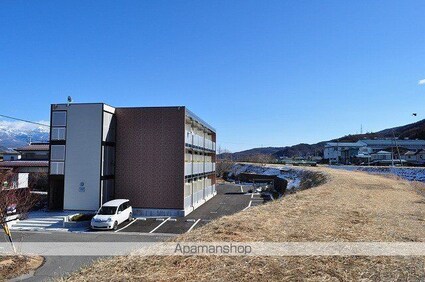 レオパレスＡｐｐｒｏａｃｈ２[1K/25.76m2]の外観2