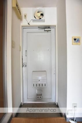 シャンボール峰山[1K/15.93m2]の玄関