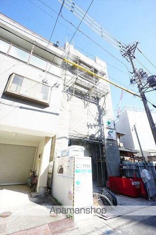 カロス新栄の外観写真