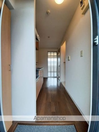 ヘルシオン[1K/21.1m2]の玄関