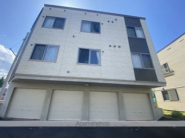 プレシャス23番館の外観写真