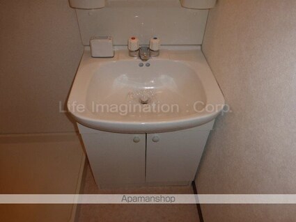 Ｃａｓａ　Ｆｏｒｅｓｔａ[1LDK/45.63m2]の洗面所