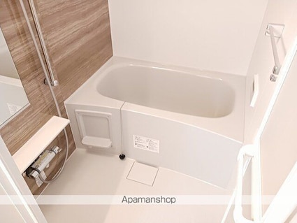 ラフレシールＳ[1K/27.02m2]のバス