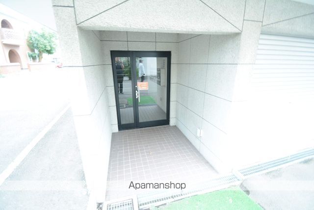モンレーヴの玄関写真