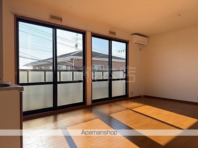 サンガーデン下硯川Bの内装写真