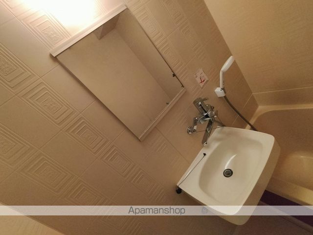ロータリーマンション平代町の内装写真