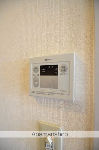 カーサKAWAUTIの内装写真