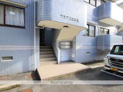 広島県広島市安佐南区高取北１丁目[3LDK/62.9m2]の共用部1