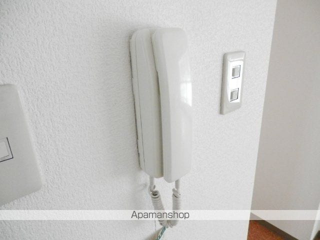ローヤルハイツ菊水元町の内装写真