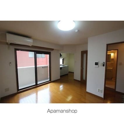 ヴィアーレ堤[1R/29.7m2]のリビング・居間