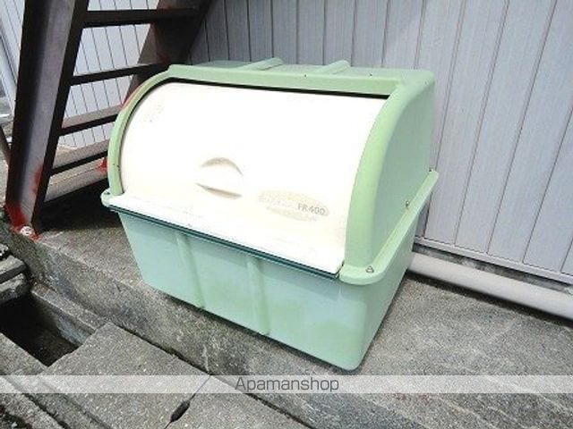 あいりん荘の外観写真