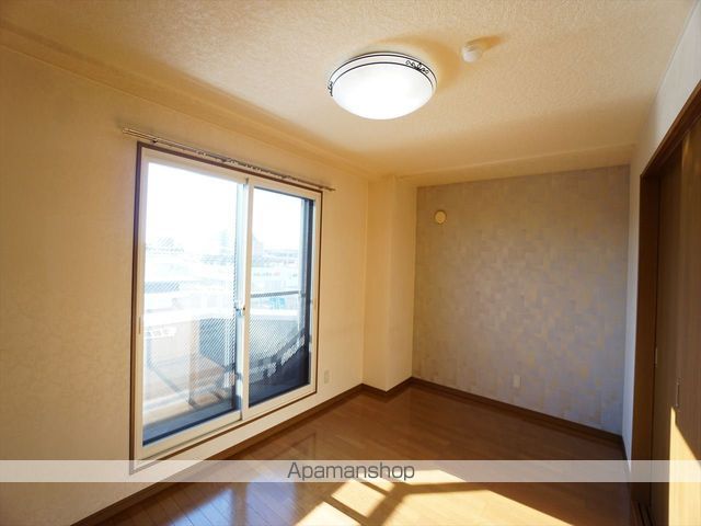 シティ根元の内装写真