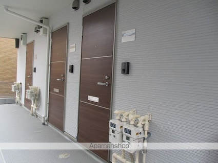 パークノート東寺尾中台[1K/15.12m2]のエントランス1