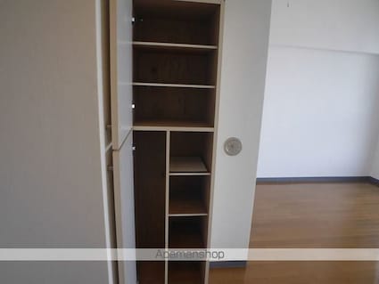 グローバリービューテラスＩＶ[1R/18.03m2]の収納