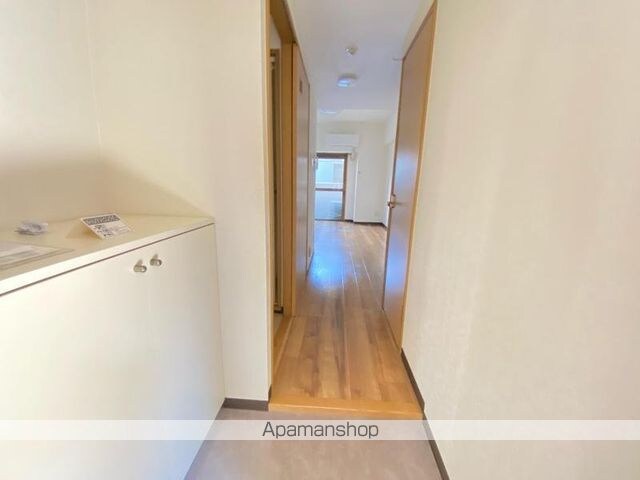 ディアコート栗林[1R/22.32m2]の玄関