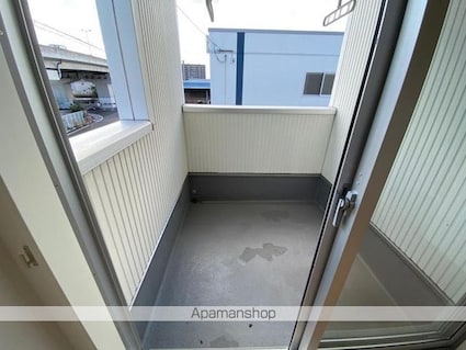Ｓｕｎｎｙ　Ｃｏｕｒｔ[3LDK/81.14m2]のバルコニー