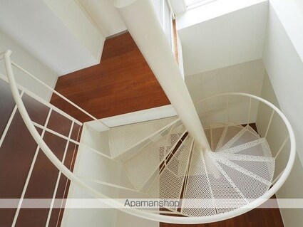 レジディア自由が丘Ⅱ[2LDK/74.61m2]のリビング・居間1