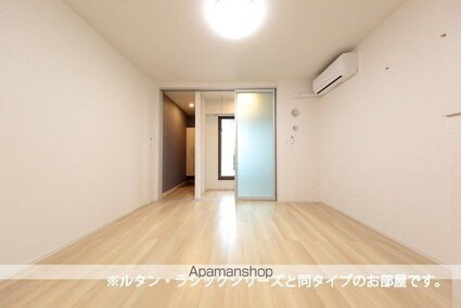 虹ケ浜３丁目アパート　　　　　　　　　　　　　　　　　　　　[1R/29.4m2]のリビング・居間