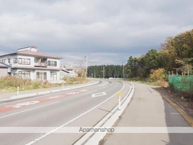 レインボー[3LDK/84.87m2]の周辺1