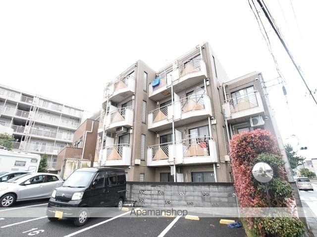 パラドーム相模大野の玄関写真