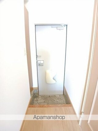 ヴィル　クラージュ[1K/27.4m2]の玄関