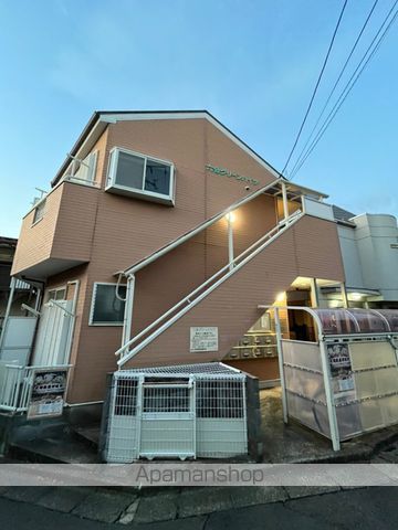 六会グリーンハイツの外観写真