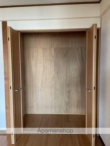 ヤマタケビルの内装写真