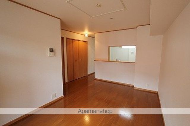 パークサイド前山 Aの内装写真