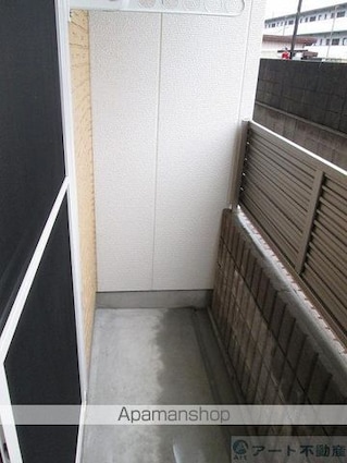 シャーメゾンＭｅｄｉｕｓ　Ａ棟[1LDK/45.13m2]のバルコニー