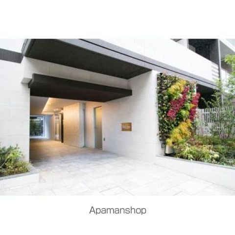 BUENA VISTA代々木の玄関写真