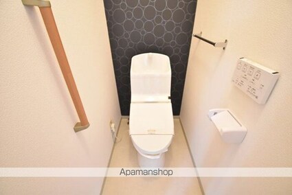 サンタウン円座　Ｄ棟[2LDK/53.46m2]のトイレ