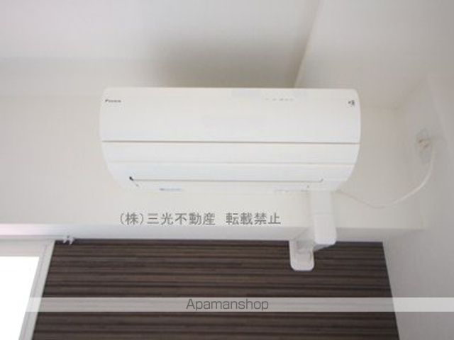 MODENA医大前の内装写真
