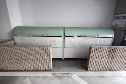 家納喜本川館[1R/28.81m2]の共用部6