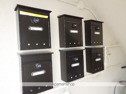 ソリッドリバーサイド松本[2LDK/58.87m2]の共用部10