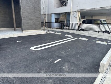 シャーメゾン街の灯（まちのひ）[1LDK/41.32m2]の駐車場