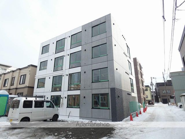 T’SCLASS栄通の外観写真