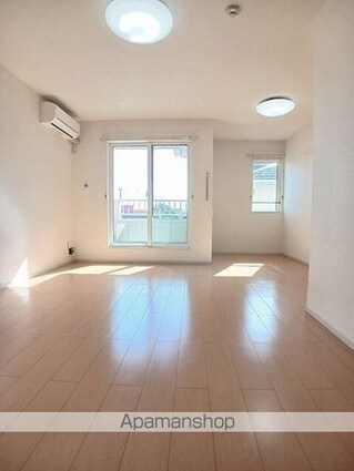 フィオーレツカサⅢ　Ａ棟[1K/40.8m2]のリビング・居間