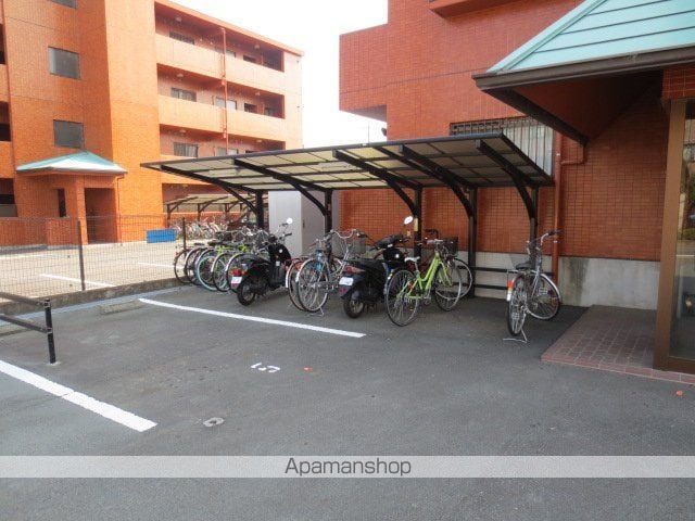 ドリームカーサの外観写真