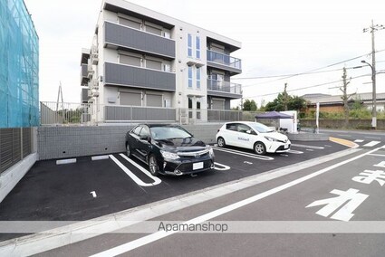 ビューテラス[2LDK/55.2m2]の駐車場1