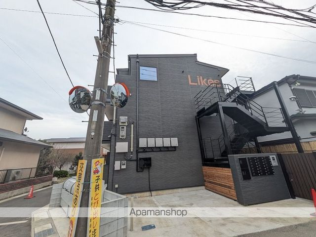 LIKES飯山満町A棟の外観写真