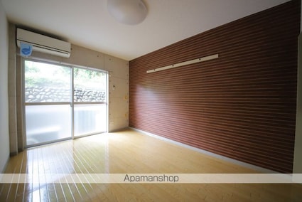 グリーンシャトル堀口[1R/17.41m2]のリビング・居間