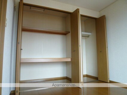 セントラルコートＮ　Ａ棟[2LDK/67.92m2]の収納
