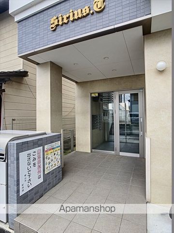 シリウス・Tの玄関写真