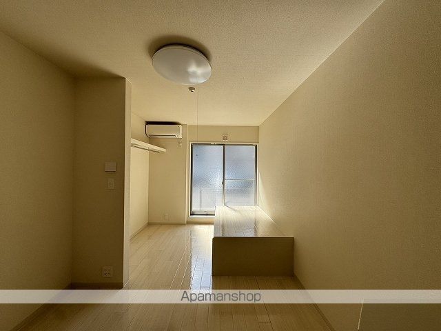 モーリスIの内装写真