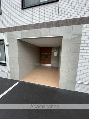 LIAISON琴似の玄関写真