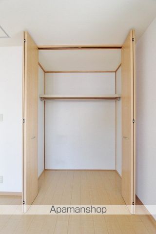 コスモ スクエア D棟の内装写真