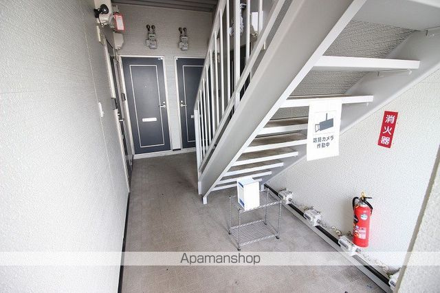 千歳線 恵庭駅 徒歩7分 2階建 築21年の玄関写真