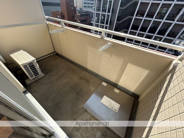 ドゥーエ江坂IIIの内装写真