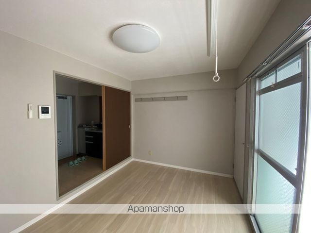RURU伊島の内装写真