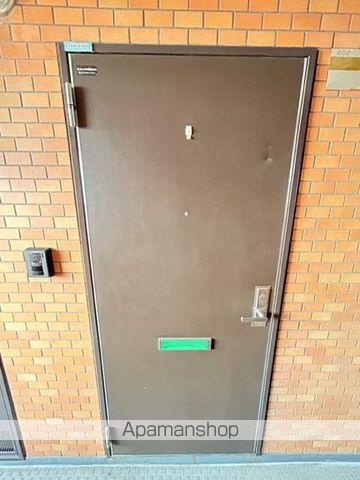 サンライフ河辺の玄関写真